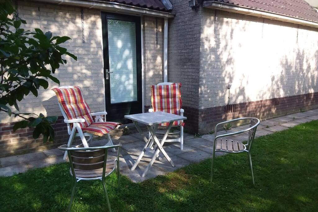 Huis Bij De Catalpa Dordrecht Exterior photo